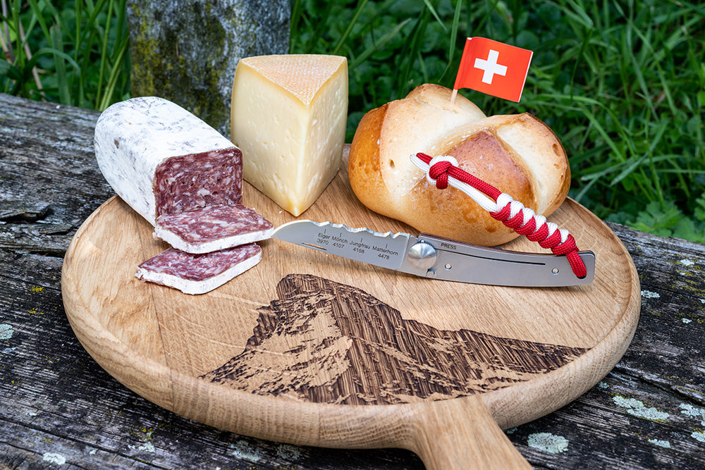 
                  
                    BEST OF SWITZERLAND, KLAPPMESSER KISS, BLAU/WEISS
                  
                